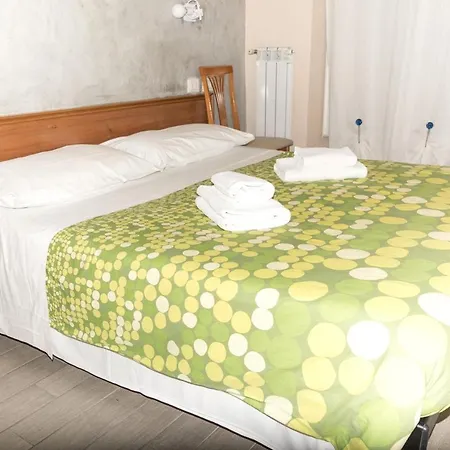 Parri Silton Guest house Rome