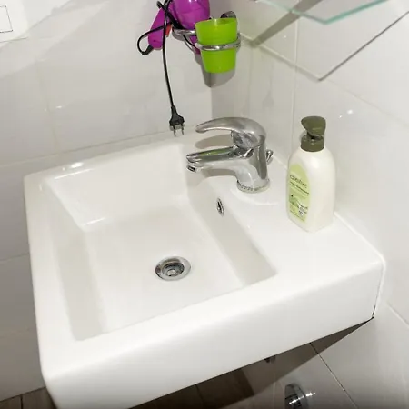 Parri Silton Guest house 4*