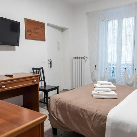 Parri Silton Affittacamere 4*