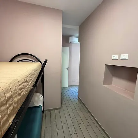 게스트하우스 Parri Silton 4*