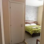 Parri Silton 4*